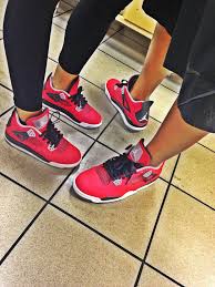 Matching couple outfits, couple outfits, matching outfit for couples, matching shirt & dress for couples, couple clothing sets, couple wear. Cute Couple Shoes Pic Novocom Top