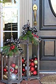 Idee Festose Per Decorare Casa A Natale Decorazioni Natalizie Rustiche Vetrine Natalizie Verande Natalizie