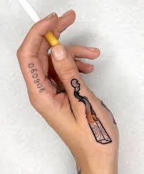 Posted on 10th aug at 11:22 pm, with 8,324 notes unexpectedyarns: Knuckle Tattoos Girl