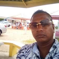 Anand Persad's Instagram, Twitter & Facebook