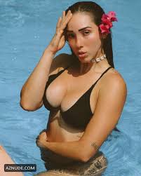 Danik Michell Sexy Stunning Black Bikini Photos At The Pool For Instagram -  AZNude