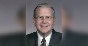 Charles Kienzle's Instagram, Twitter & Facebook