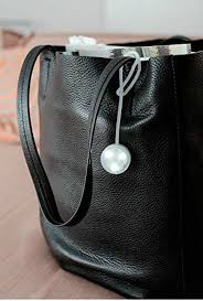 Amazon Com Kikkerland Fl38 Silicone Purse Light Home Improvement Bag Light Purses Large Purses