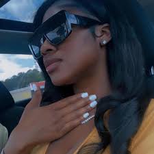 Is anyone in Baltimore I need a new nail tech