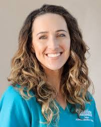 Amanda Slater's Instagram, Twitter & Facebook