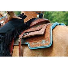 Das mattes westernpad square pad ist anatomisch geschnitten. Mattes Lammfell Westernpad Rio Pecos Performer
