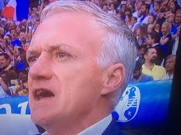 La joie des bleus en images. Look At These Scenes On Twitter Didier Deschamps Teeth Like A Burnt Out Village