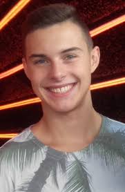 Plotki na temat jej związku i zaręczyn z adamem zdrójkowskim krążą w sieci od dawna. Adam Zdrojkowski Wikipedia Wolna Encyklopedia