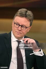 2,581 Michael Ard Photos & High Res Pictures