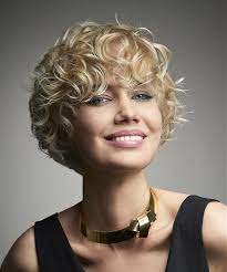 Short Curly Hairstyles 2018 39 Short Curly Hair Curly Hair Styles Naturally Short Blonde Curly Hair
