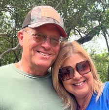 Transgender TikToker sends warning to people that misgender him: “If we  meet and you call me by the wrong pronouns, it's gonna be a confrontation  and I don't think you want that.”