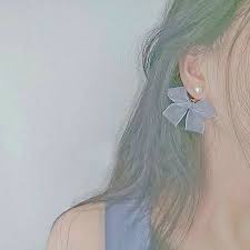 باور بلو Bts Aesthetic Pictures Aesthetic Pictures Pearl Earrings