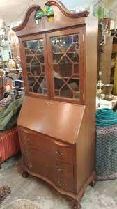 While taking minimum space, it offers maximum functionality and style as a workstation and storage piece. Antique Secretary Desk Drop Front W Book Self Hutch Top So Nice Long Valley Traders