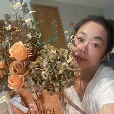 樂芙生殖醫學中心- 美衡醫師愛說話- 嗨！親愛的妳們今天好嗎？ 樂芙生殖醫學中心已經進入最後倒數跟大家見面的時間咯！謝謝各位耐心的等待❤️❤️❤️  今晚9/30 晚上8:00 我們直播空中見🤗🤗 #公佈院所位置時間跟約診方式還有就是當然一定要好好跟大家聊聊的咯#