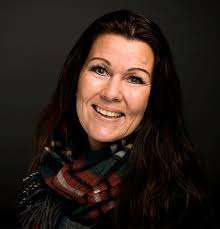 Ansatte daglig leders samboer i lederstilling: