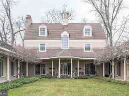 105 Country Ln Phoenixville Pa 19460 In 2020 Phoenixville Country Garden