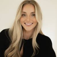 Hannah Todd's Instagram, Twitter & Facebook