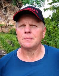 Oden Smith's Instagram, Twitter & Facebook