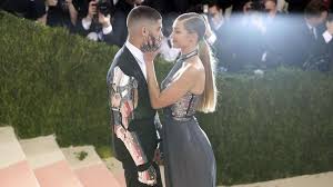 Zayn malik is a 28 year old british singer. Gigi Hadid Zayn Malik Diduga Balikan