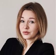 Lydia Caudill's Instagram, Twitter & Facebook