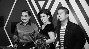 Pengacara hotma sitompul benarkan adanya peristiwa penangkapan terhadap partner di kantor pengacara hotma sitompul and associates, mario c bernardo. Orangtua Bams Eks Samsons Hotma Sitompul Sudah Bercerai Showbiz Liputan6 Com