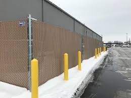 At all american fence our goal is to treat every customer as if they are our only customer. Commercial Fence For All Of Sioux City American Fence Company Sioux City