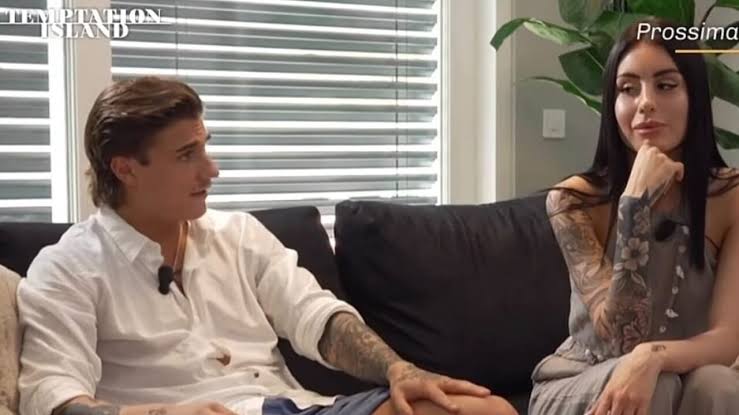 Temptation Island 2026, svelata la prima coppia. Chi sono Gabriele e Sara: "Mi ha preso e lasciato tante volte"