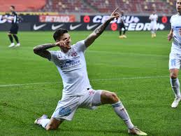 Parma) i stranice natjecanja (liga prvaka, 1. Dennis Man Are Italia La Picioare Un Marcator Prolific Parma A Pus Mana Pe Un Talent Absolut