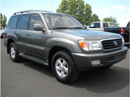 We're sorry, our experts haven't reviewed this car yet. 2000 Toyota Land Cruiser Photos Informations Articles Bestcarmag Com