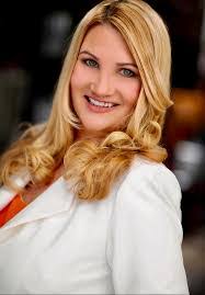 Claudia Lin's Instagram, Twitter & Facebook