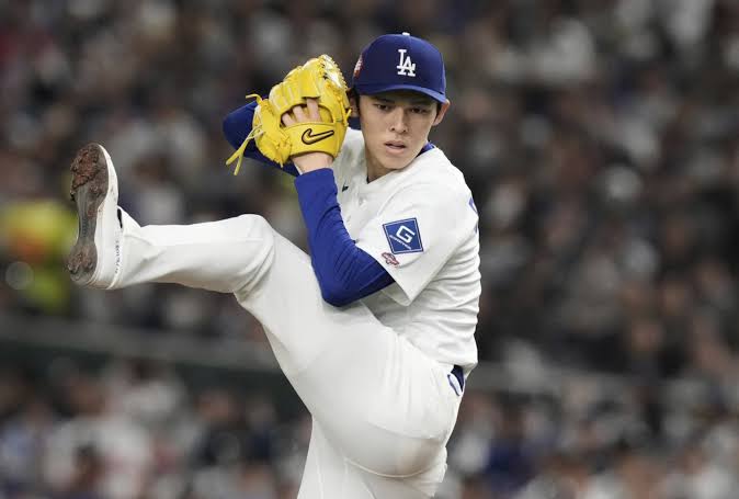 Rōki Sasaki Makes First Relief Appearance in Hopes of Making Dodgers  Postseason Roster - World Baseball Network