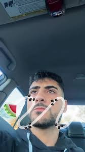 Ameer Salem's Instagram, Twitter & Facebook