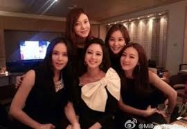 가세연은 전날 방송을 통해 '한예슬의 가라오케 친구들'이라며 사진 한장을 공개했다. Myeaequjeb0zkm