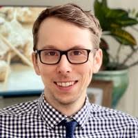 800+ perfiles de «Reitman»