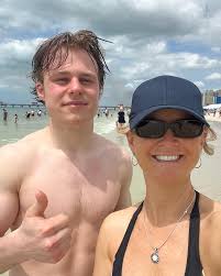 Lucas Murdock (@lucasjamesmurdock_61) • Instagram photos and videos