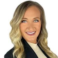 Paige Pendleton's Instagram, Twitter & Facebook