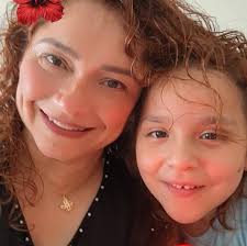 Profile for Lucya Guerrero