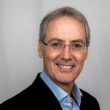 Tonight I was extremely honored to be awarded the National Mall Volunteer  of the Year for 2023 by the National Park Service and Trust for the  National Mall. There are many National