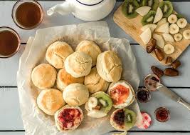 Britisches Scones Rezept Afternoon Tea Auf Die Feine Englische Art Hellofresh Blog Rezept Scones Rezept Rezepte Rezeptideen