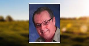 Hank Dubois's Instagram, Twitter & Facebook