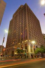 This hotel offers its guests a free hot breakfast, free soda and popcorn, a heated outdoor pool, whirlpool, fitness center, business center, and guest laundry. Drury Plaza Hotel Riverwalk San Antonio Tx What To Know Before You Bring Your Family