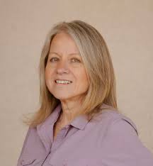 Can someone lighten background for passport?