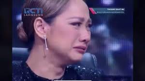 Namun kupercaya takkan terlerai kasih ikatan ini takkan putus. Lirik Lagu Tak Mungkin Bersama Judika Yang Bikin Bcl Nangis Di Indonesian Idol Kehilangan Dirimu Tribun Manado
