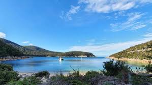 Możesz podarować całe wakacje albo ich. Victorian Government To Release 200 Travel Vouchers To Help Boost Regional Tourism Abc News