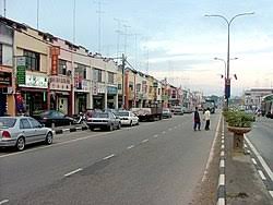 Masjid saidina abu bakar was built on the site that used to be his house. Yong Peng Wikipedia