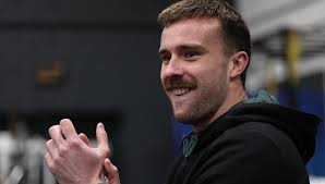 Pete Wilkins confident Mack Hansen will follow Bundee Aki and commit to  Connacht