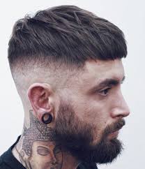 1001 Idees Coiffure Homme Tendance 2018 Un Degrade D Idees Coiffure Homme Tendance Coiffure Homme Coupe Cheveux Homme