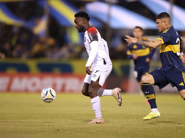 Athletico n&atilde;o cria contra o Boca no primeiro tempo e expuls&atilde;o muda | Ge