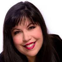 Cynthia Hoyt's Instagram, Twitter & Facebook