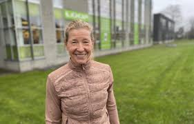 Helen lever af at gøre noget for andre